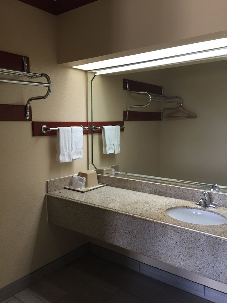 יוסטון Palace Inn South Wayside מראה חיצוני תמונה